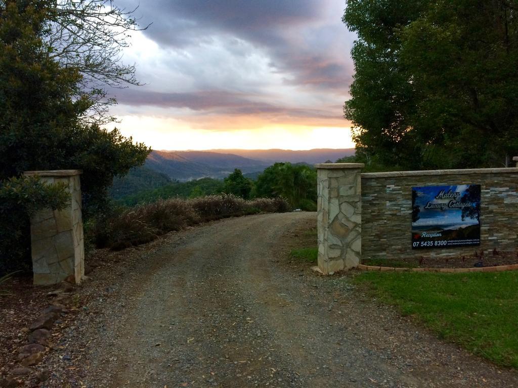 Maleny Luxury Cottages Экстерьер фото